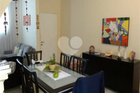 Sobrado à venda com 4 quartos, sendo 2 suítes, em Belenzinho, São Paulo, SP