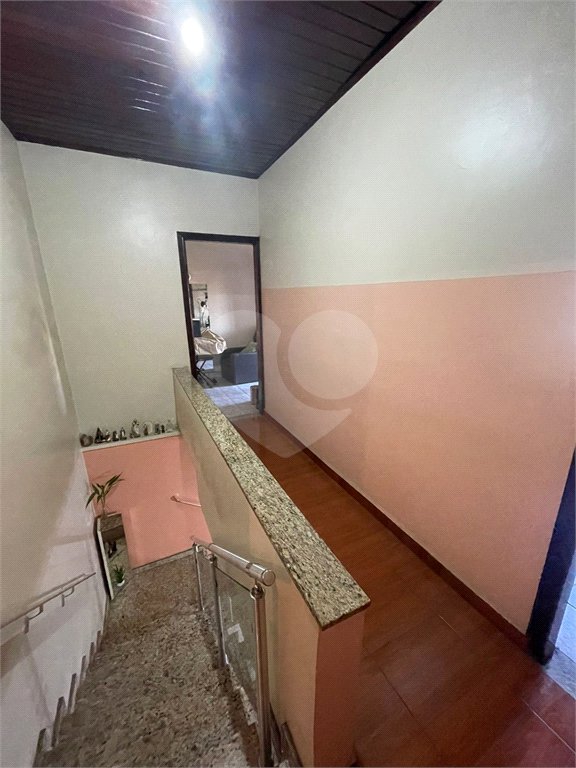Sobrado à venda com 5 quartos, sendo 1 suíte,  em Vila Gustavo, São Paulo, SP