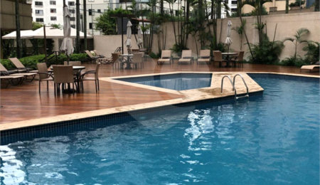 Apartamento à venda com 4 suítes em Vila Suzana, São Paulo, SP