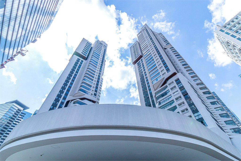 Apartamento à venda com 3 suítes em Chácara Santo Antônio (zona Sul), São Paulo, SP