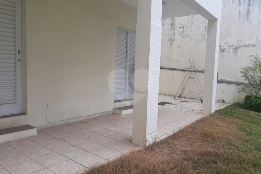 Casa à venda com 4 quartos, sendo 2 suítes, em Santana, São Paulo, SP