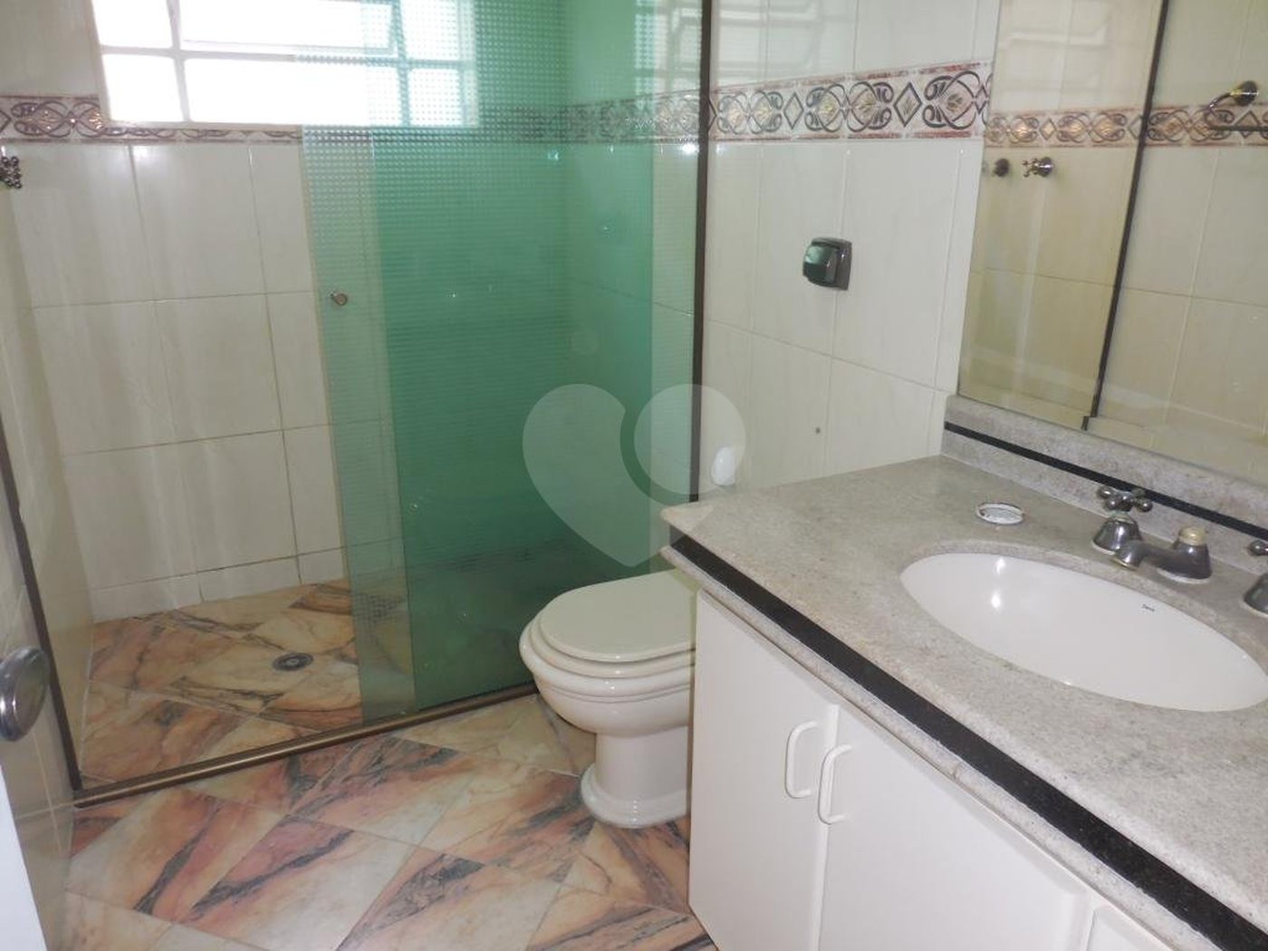 Casa Térrea à venda com 5 quartos, sendo 1 suíte,  em Tucuruvi, São Paulo, SP