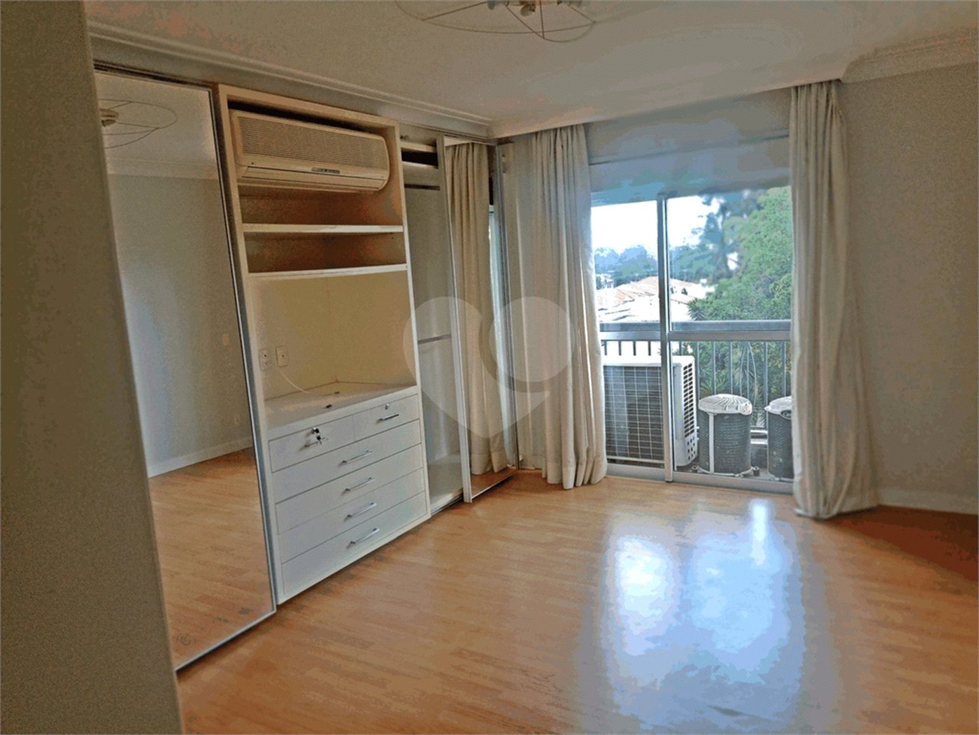 Apartamento a venda com 252 m² no Campo belo.