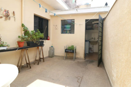 Casa Térrea à venda com 2 quartos em Vila Romana, São Paulo, SP