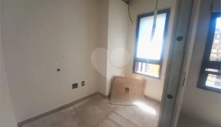 Casa à venda com 1 suíte em Cerqueira César, São Paulo, SP