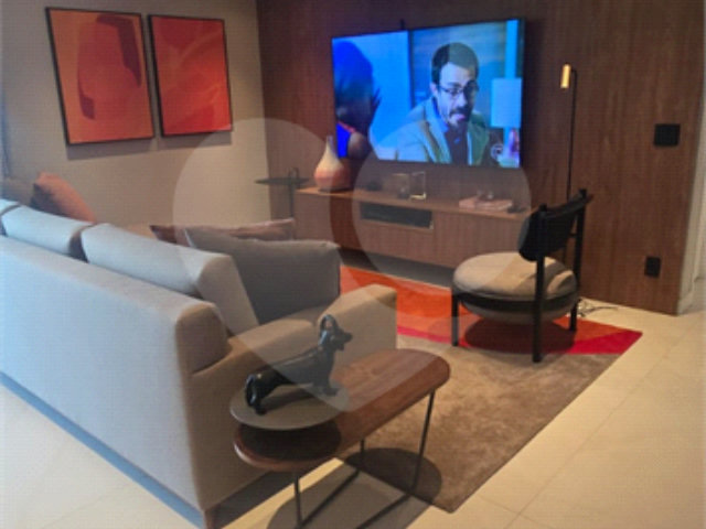 Apartamento à venda com 3 suítes em Santana, São Paulo, SP
