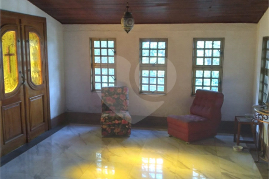 Casa à venda com 3 quartos, sendo 1 suíte, em Serra da Cantareira, Mairiporã, SP