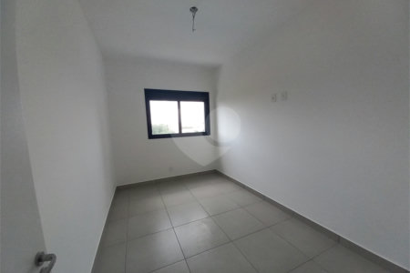 Apartamento à venda com 2 quartos, sendo 1 suíte,  em Além Ponte, Sorocaba, SP