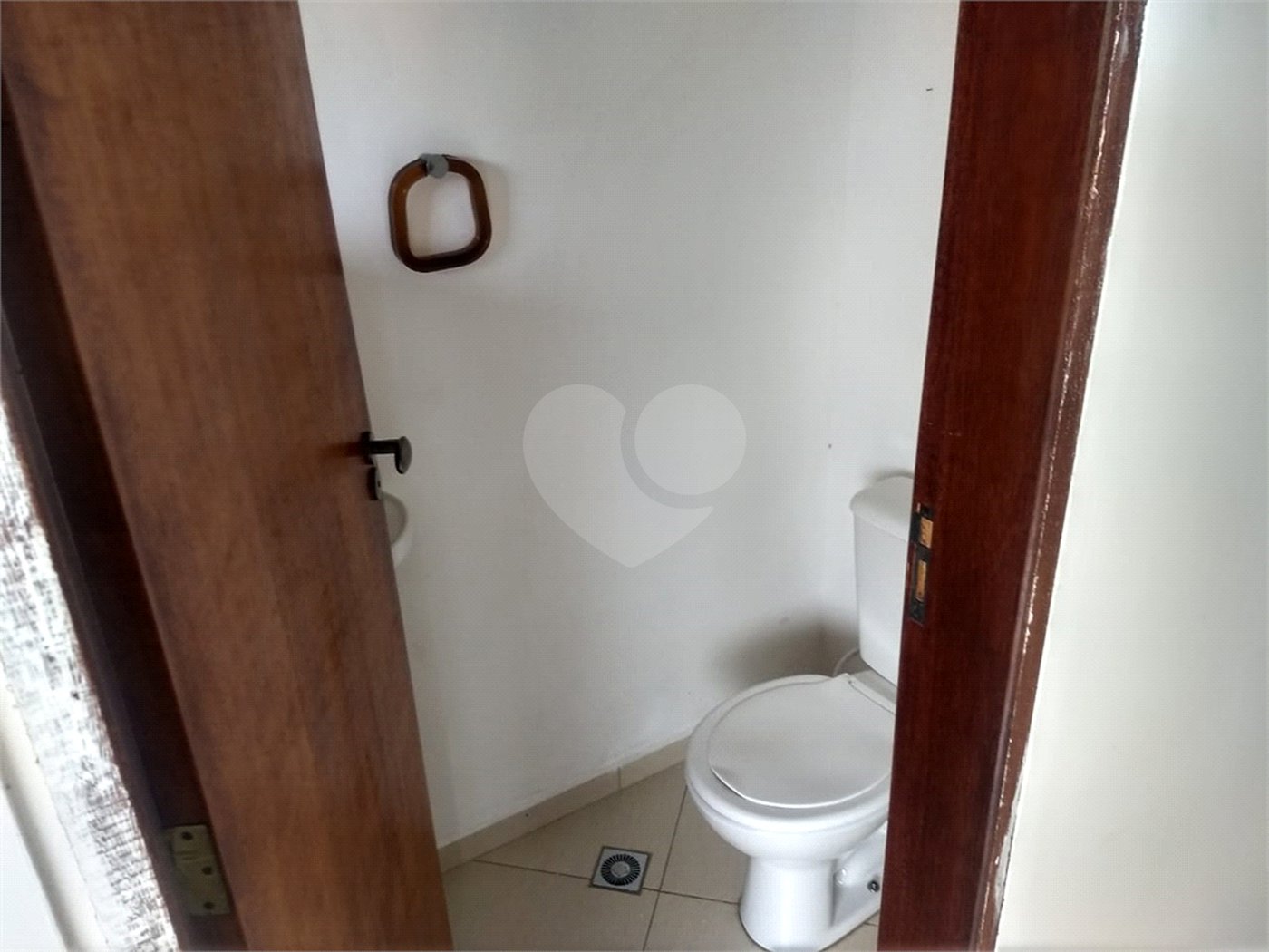 Casa à venda com 2 suítes em Bosque, Vinhedo, SP