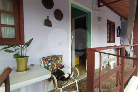 Terreno à venda com 6 quartos, sendo 2 suítes, no condomínio Conjunto Residencial Campo Belo, Rio de Janeiro - RJ