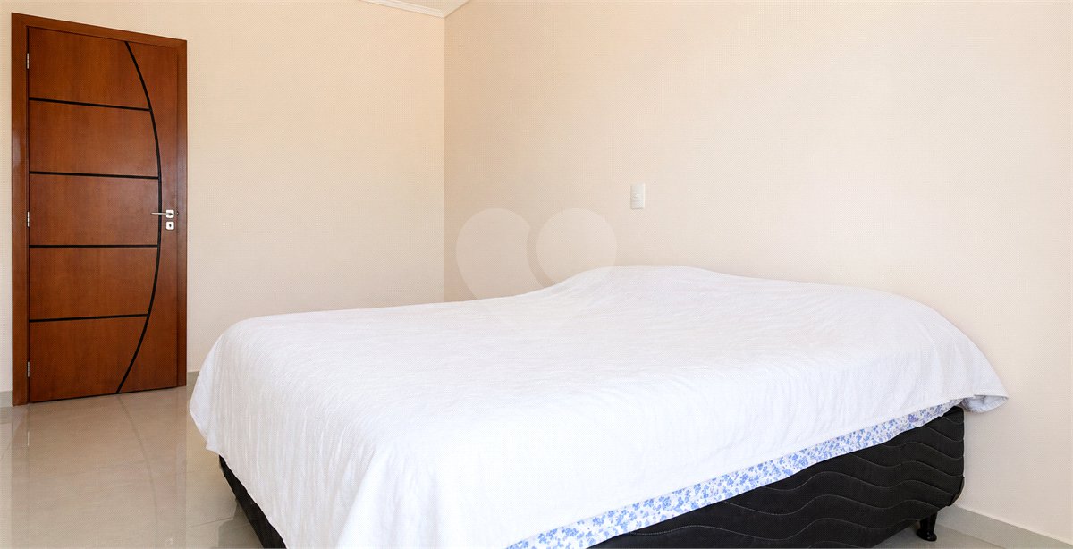 Sobrado à venda com 3 quartos em Nova Petrópolis, São Bernardo do Campo, SP