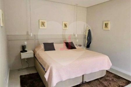 Casa à venda com 3 quartos, sendo 1 suíte, no condomínio Jardim Vale do Lago, Sorocaba - SP