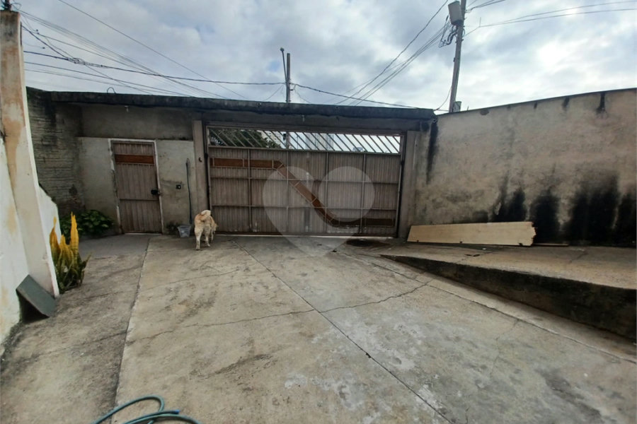 Sobrado à venda com 4 quartos, sendo 1 suíte, em Tucuruvi, São Paulo, SP