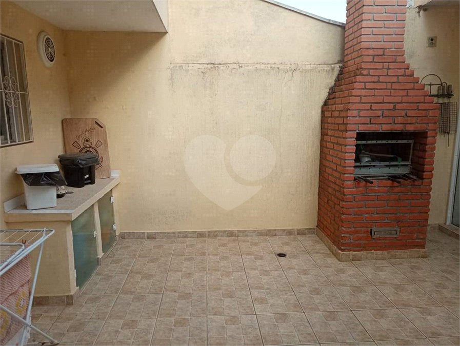 Casa à venda com 3 quartos, sendo 2 suítes, em Vila Flávio, Mogi das Cruzes, SP