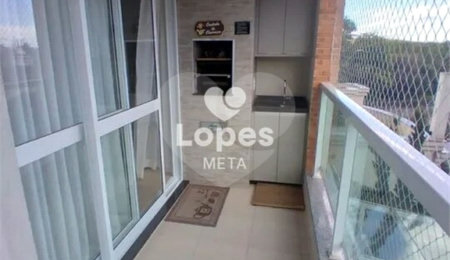 Apartamento à venda com 3 quartos, sendo 1 suíte,  em Urbanova, São José dos Campos, SP