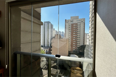 Apartamento novo na Vila Mariana com 38m², 1 vaga e próximo ao metrô.