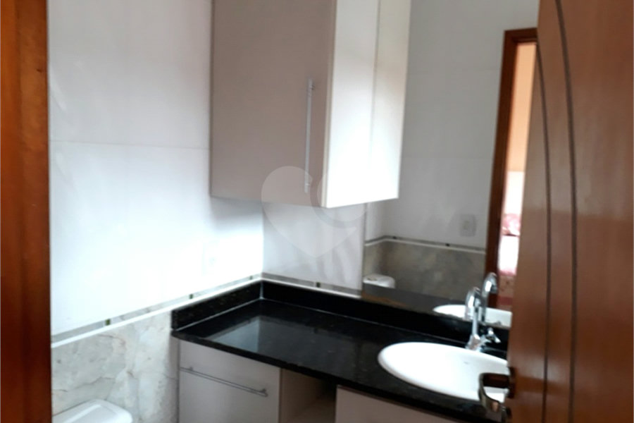 Sobrado à venda com 3 quartos, sendo 2 suítes,  em Santana, São Paulo, SP