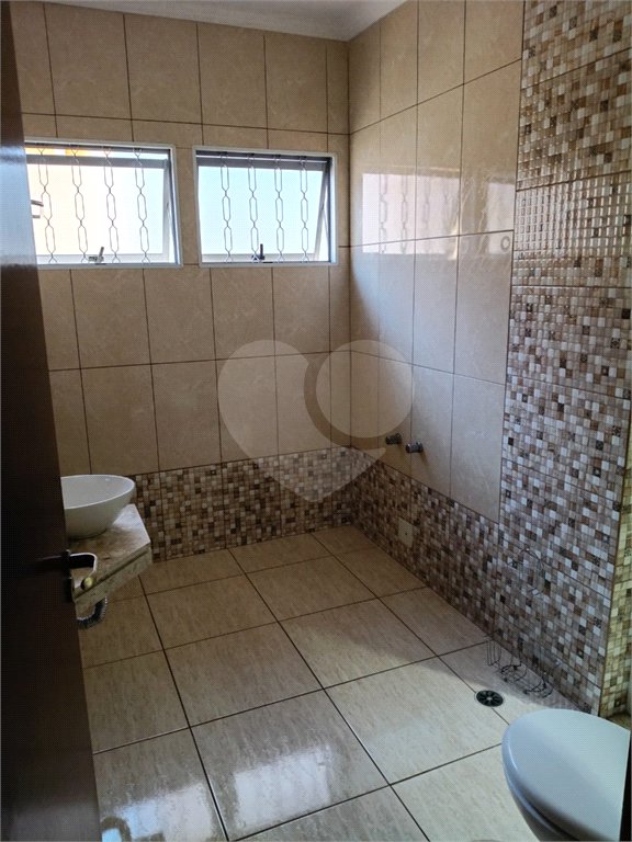 Casa à venda com 4 quartos, sendo 2 suítes,  em Vila Rei, Mogi das Cruzes, SP