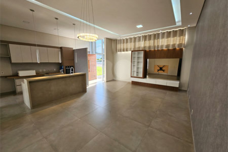 Casa à venda com 3 quartos, sendo 1 suíte,  no condomínio Mantova, Indaiatuba - SP