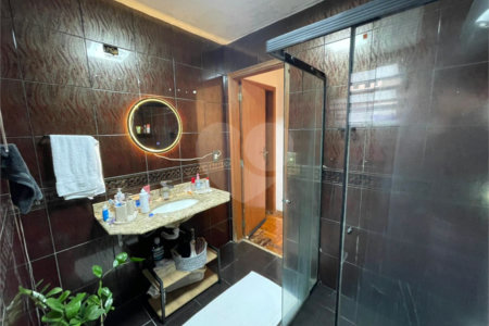 Sobrado à venda com 3 quartos em Quinta da Paineira, São Paulo, SP