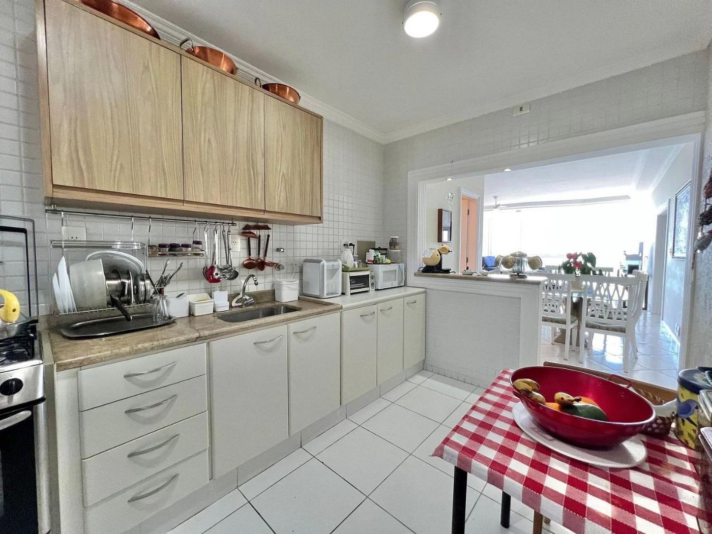 Apartamento à venda, 172 m² por R$ 1.250.000,00 - Praia das Pitangueiras - Guarujá/SP