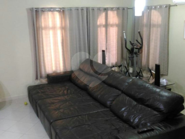 Sobrado à venda com 3 quartos, sendo 1 suíte,  em Imirim, São Paulo, SP