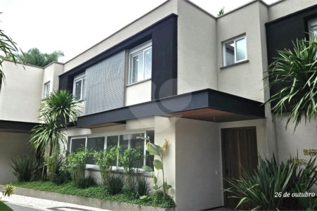 Casa à venda com 4 suítes no condomínio Vila Arese, São Paulo - SP