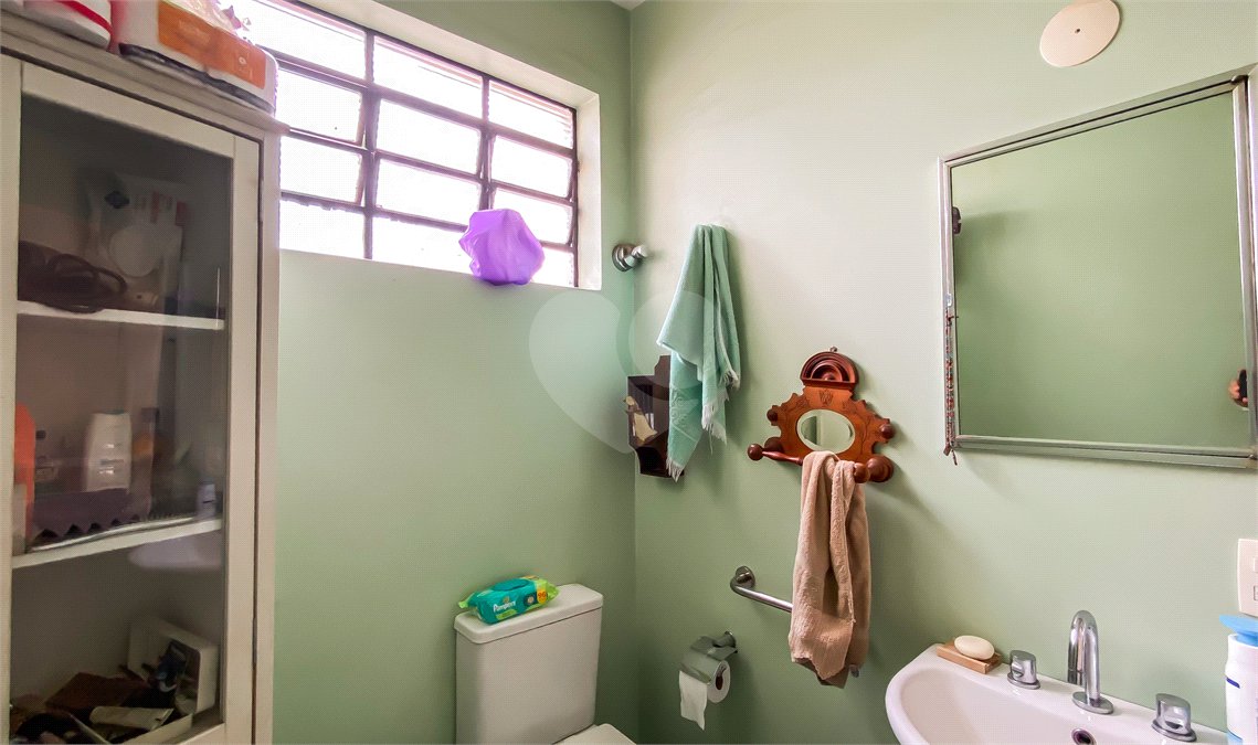 Sobrado à venda com 3 quartos, sendo 1 suíte, em Brooklin Paulista, São Paulo, SP