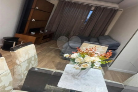 Apartamento à venda com 3 quartos, sendo 1 suíte, em Vila Matilde, São Paulo, SP