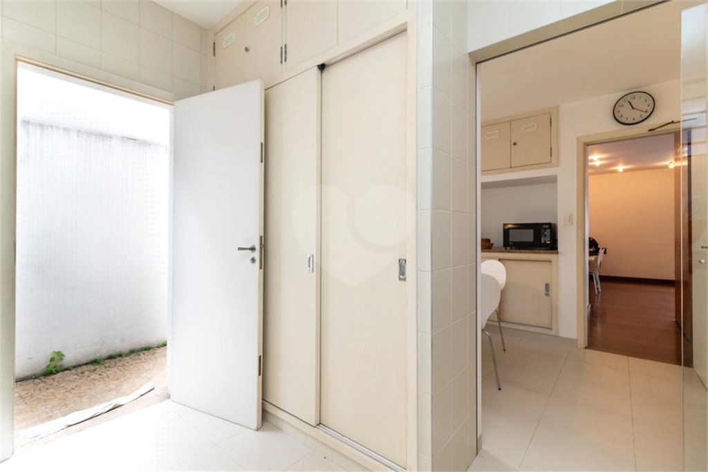 Casa à venda com 4 quartos, sendo 1 suíte, em Jardim Novo Mundo, São Paulo, SP