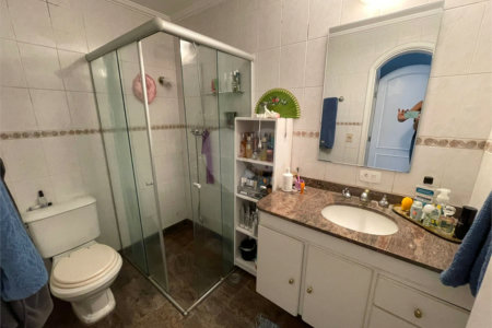 Casa em condomínio à venda ou para alugar com 4 quartos, sendo 3 suítes,  em Jardim Panorama, São Paulo, SP