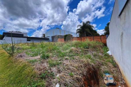 Terreno à venda em Pinheirinho, Vinhedo, SP