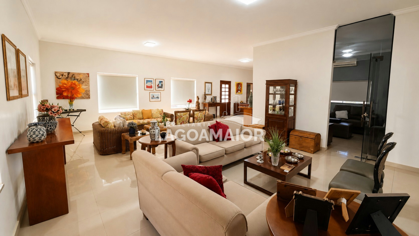 Casa à venda com 6 quartos, sendo 3 suítes,  em Santos Dumont, Três Lagoas, MS