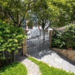 Casa à venda com 3 suítes em Vila Pereira Barreto, São Paulo, SP