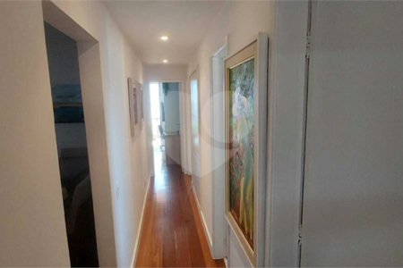 Apartamento à venda com 4 quartos, sendo 1 suíte,  em Tijuca, Rio de Janeiro, RJ
