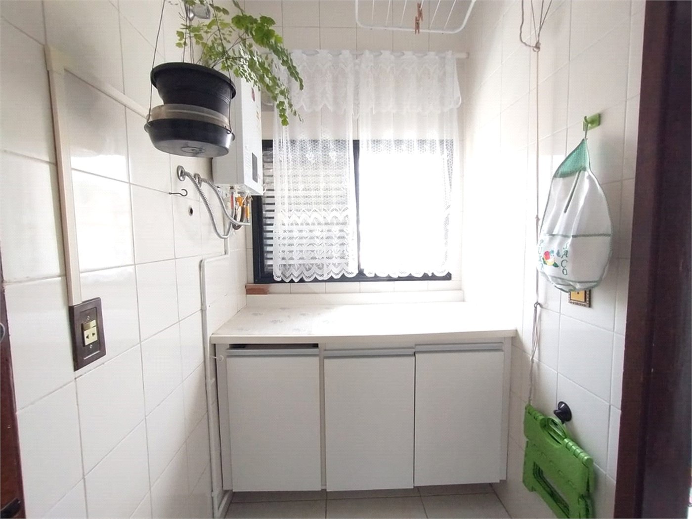 Apartamento à venda com 3 quartos, sendo 1 suíte, em Vila Dom Pedro I, São Paulo, SP