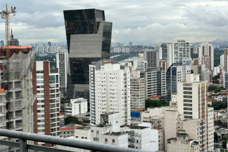 Apartamento à venda ou para alugar com 1 suíte em Pinheiros, São Paulo, SP