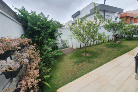 Casa à venda com 4 suítes no condomínio Granville São Venâncio, Itupeva - SP