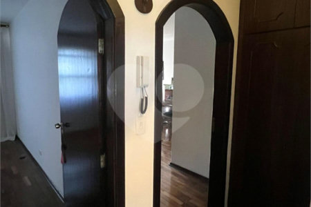 Casa à venda com 5 quartos, sendo 4 suítes, em Parque Maria Helena, São Paulo, SP