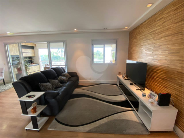 Apartamento à venda com 3 quartos, sendo 1 suíte,  em Santana, São Paulo, SP