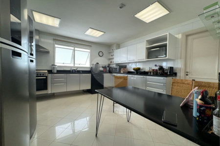 Apartamento à venda com 3 suítes em Consolação, São Paulo, SP
