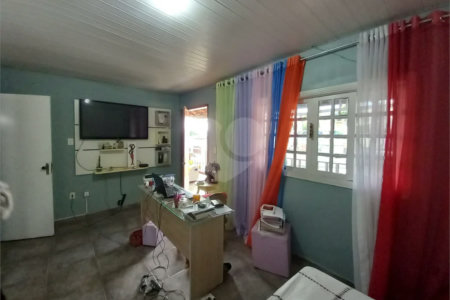 Casa à venda com 4 quartos, sendo 1 suíte, em Campo Grande, Rio de Janeiro, RJ