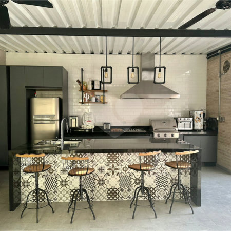 Casa à venda com 4 suítes em Nova Gardênia, Atibaia, SP