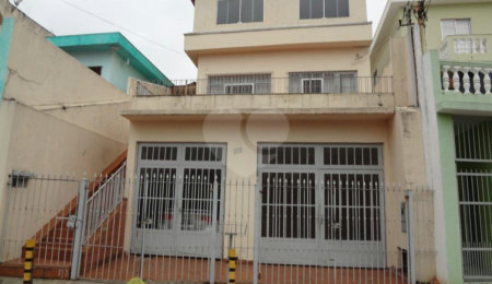 Sobrado à venda com 10 quartos em Vila Mazzei, São Paulo, SP