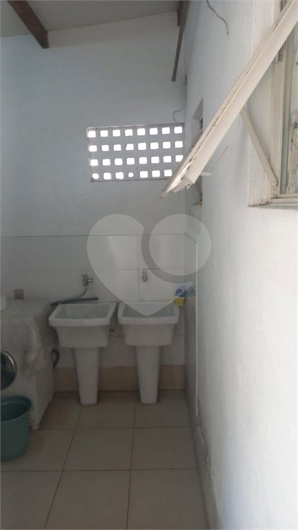 Salão Comercial à venda ou para alugar em Vila Vitória, Mogi das Cruzes, SP