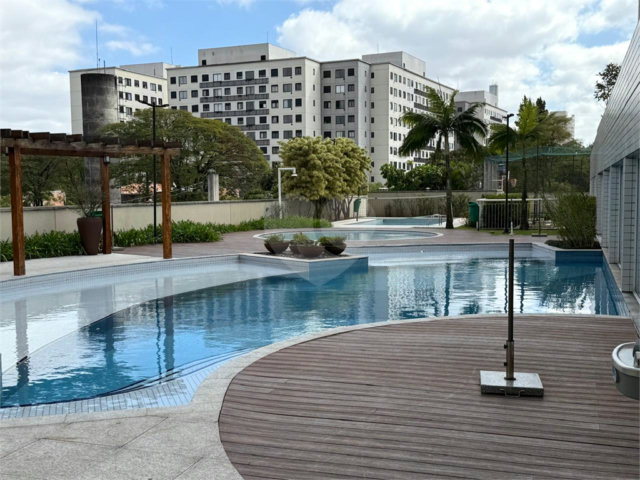 Apartamento à venda com 4 quartos, sendo 3 suítes,  em Campo Grande, São Paulo, SP