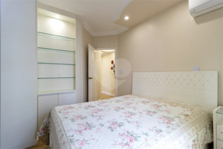 Apartamento à venda com 3 suítes em Vila Mascote, São Paulo, SP