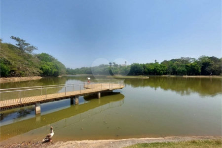 Casa à venda com 4 suítes no condomínio Reserva Colonial, Valinhos - SP