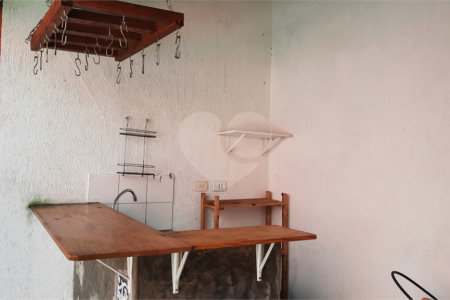 Casa de Vila à venda com 4 quartos, sendo 2 suítes, em Granja Julieta, São Paulo, SP