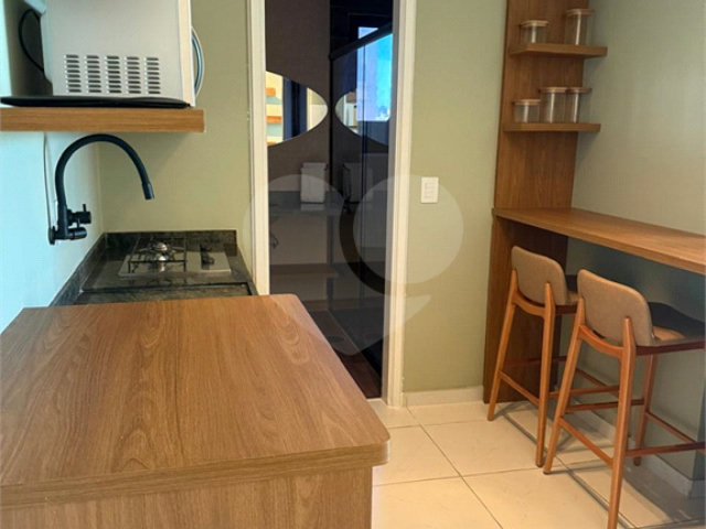 Apartamento à venda com 1 quarto em Jardim Europa, São Paulo, SP